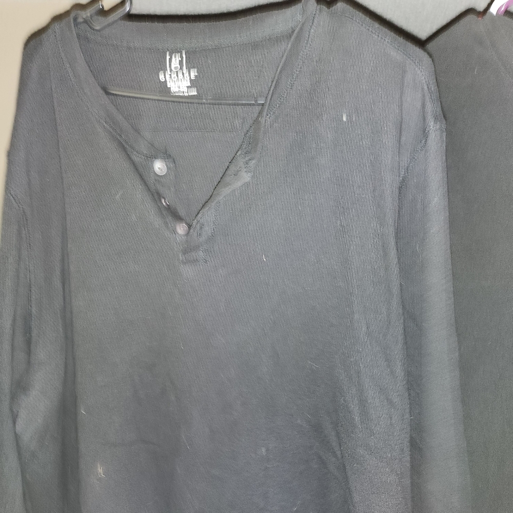 4 George's shirts, 3 v necks and one Henley. All xxlt